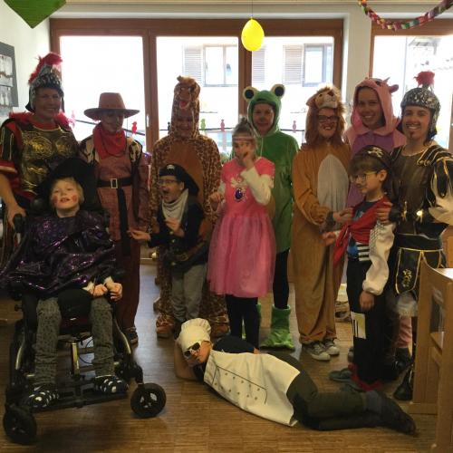  Am Faschingsdienstag ging es rund in unserer Schule!