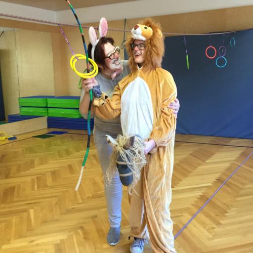  Am Faschingsdienstag ging es rund in unserer Schule!