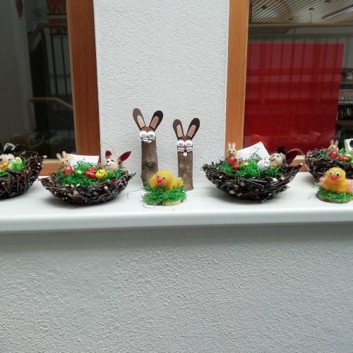 Viele Osterbasteleien  