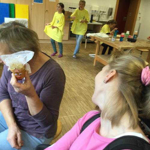 Werken E1-fleißige Schülerinnen und Schüler