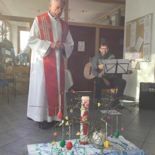 Ostermesse mit Pater Erich